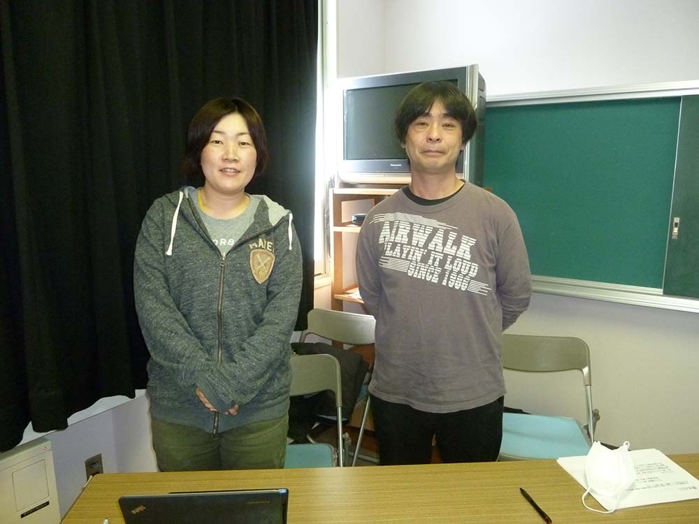 報告者の遠山さん（写真左）と森田さん（同右）